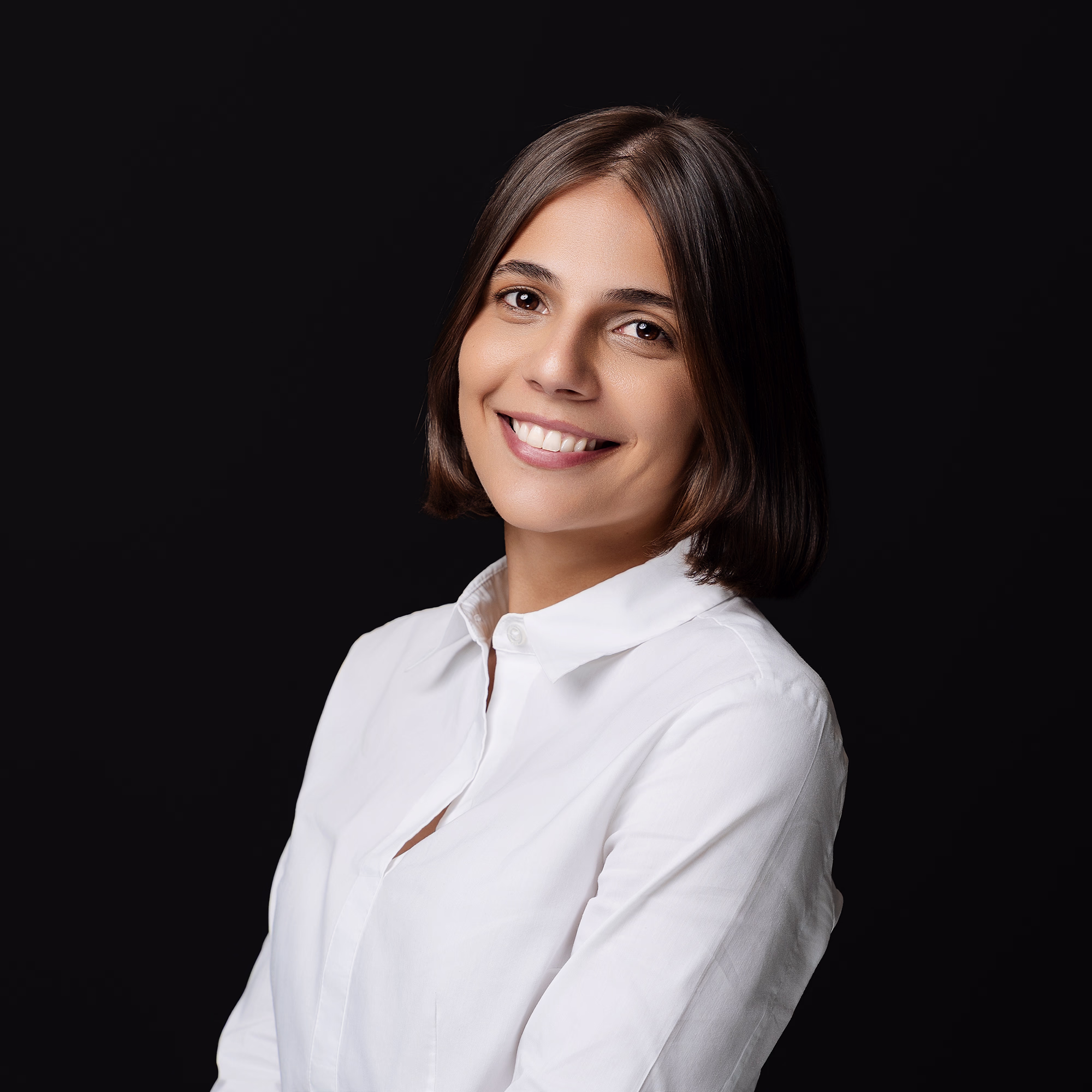 Gia V. Guerrero Leger - Asociada